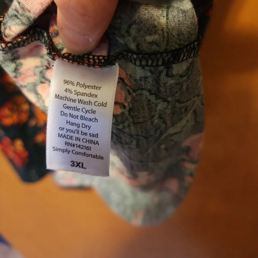 Long tee - Picture 2 of 4